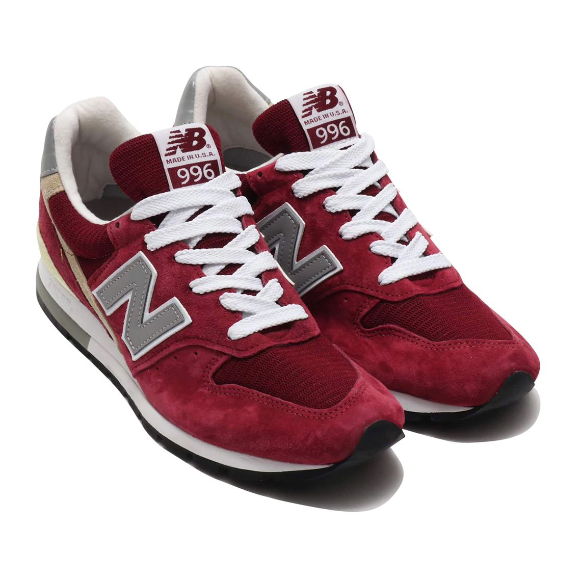 The New Balance 996 Made In USA возвращается в замше