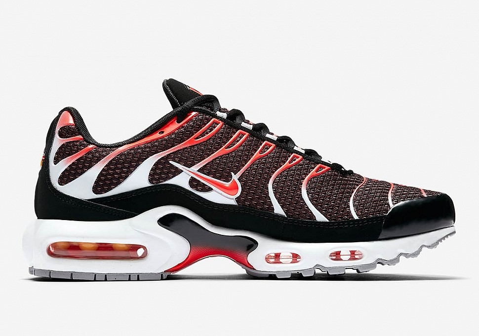 Nike Air Max Plus Hot Lava