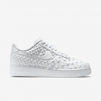 Nike Air Force 1 LV8 Star Pack