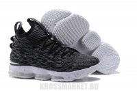 Nike Lebron 15