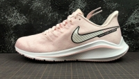 NIKE AIR ZOOM VOMERO