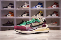 Sacai x NK VaporWaffle DD3035-200