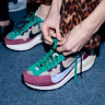 Sacai x NK VaporWaffle DD3035-200