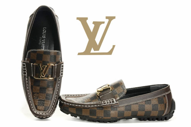 LV moccasin brown