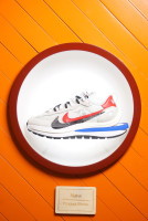 Sacai x Nike VaporWaffle Royal Fuchsia CV1363-100