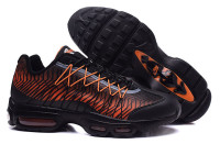 NIKE AIR MAX 95 Black/Orange