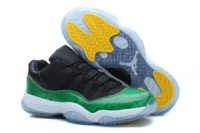 JORDAN 11 low Snakeskin black