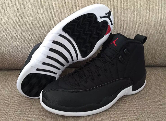 Jordan 12 retro Black/White