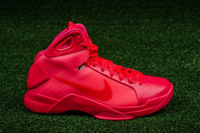 Nike Hyperdunk 08 Retro Solar Red Original
