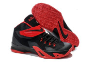 Lebron Soldier 8 black/red