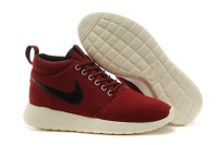 Roshe Run suede dark red