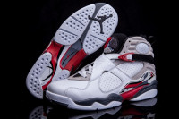 Air Jordan 8 Retro Bugs Bunny