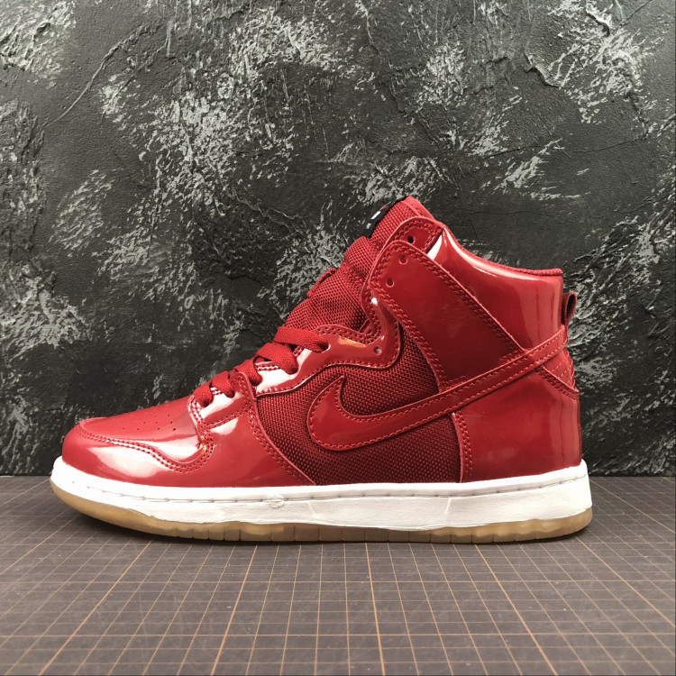 NIKE SB DUNK HIGH TRD QS lacquered red white