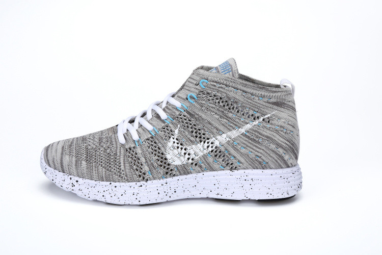 Nike Flyknit Trainer Chukka Light Grey