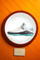 Air Jordan 32 Low 'Guo Ailun' PE AH3347-101