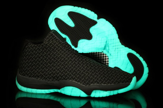 Jordan Future Black glow in dark