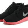 Roshe Run suede black/pink