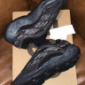 ADIDAS YEEZY 700 V3 “BLACK” 3M H67799 A00E207799