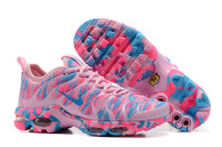 Air Max 2017 TN plus Military Pink