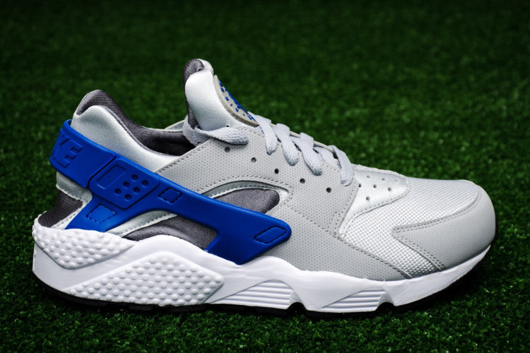 Nike Air Huarache grey blue