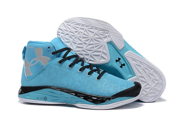 UA Under Armour Fireshot CAROLINA BLUE (475)