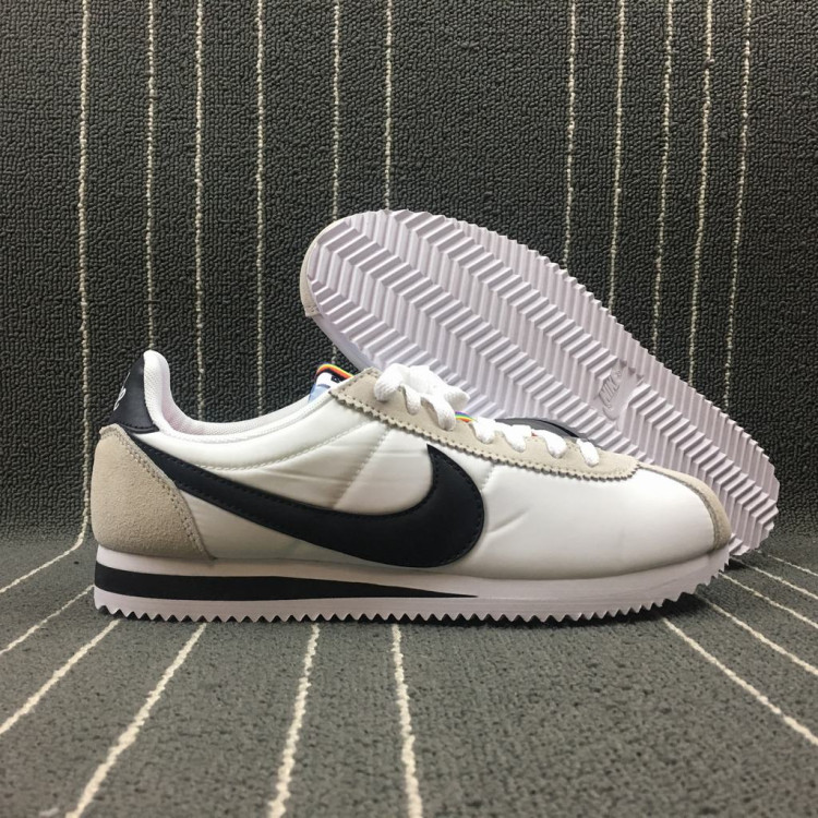 NIKE CLASSIC CORTEY QS Be True 902806-100 