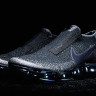 The COMME des GARÇONS x Nike Vapormax Black
