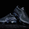 The COMME des GARÇONS x Nike Vapormax Black