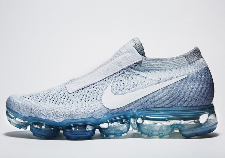 The COMME des GARÇONS x Nike Vapormax White