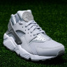 Nike Air Huarache grey