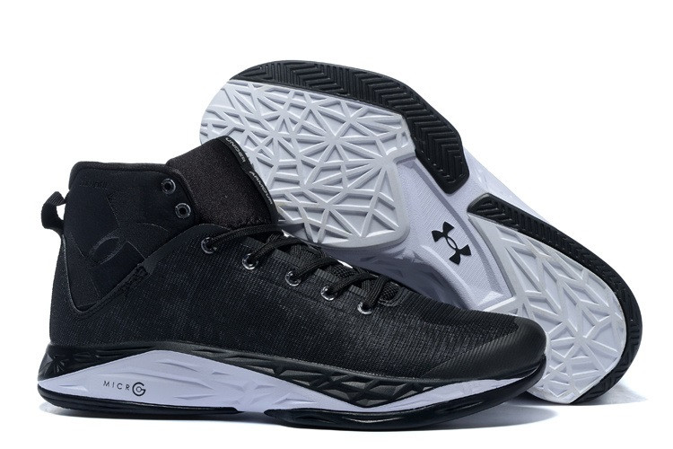 UA Under Armour Fireshot BLACK (001)