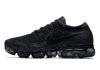 NIKE VAPORMAX “TRIPLE BLACK”