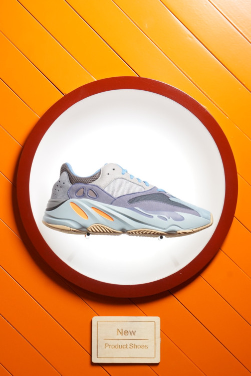 adidas Yeezy Boost 700 Carbon Blue FW2498 A00D302498
