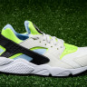 Nike Air Huarache white light green black