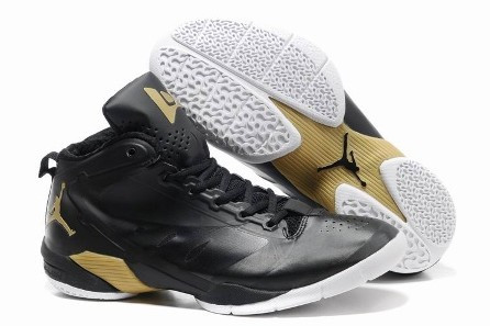 Jordan Fly Wade 2 EV black\gold