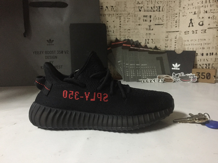 ADIDAS YEEZY 350 BOOST V2 Black