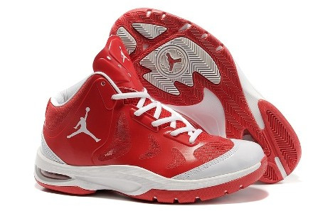 Jordan Play In These II red\white