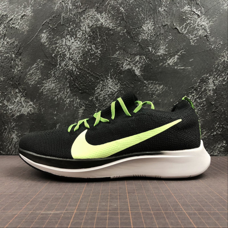 NIKE ZOOM FLY FLYKNIT AR4561-400 black light green white