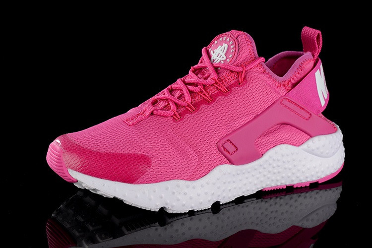 Nike Air Huarache Ultra Breathe pink
