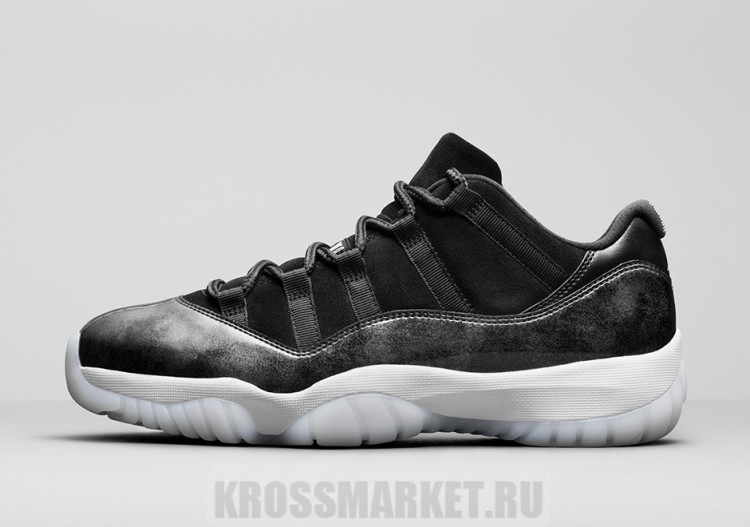Air Jordan 11 Retro Low Barons Black