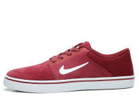 NIKE SB PORTMORE red