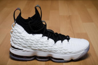 Nike LeBron XV Graffiti Original