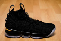 Nike Lebron XV Black Gold Original