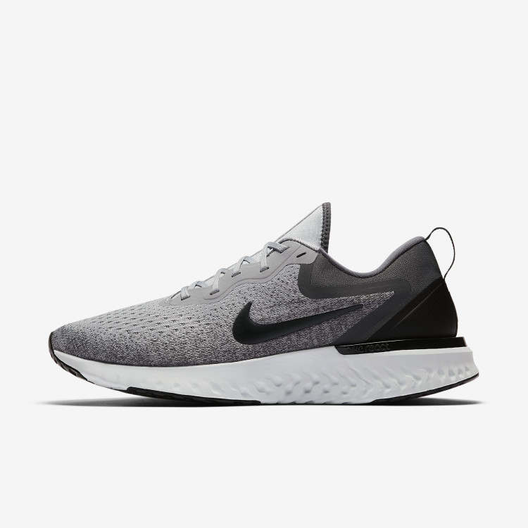 Nike Epic React Flyknit grey white black