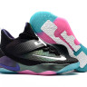 NIKE LEBRON SOLDIER 11 Low Multicolor 