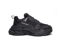 Balenciaga Triple S TRAINER black