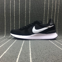 Nike Internationalist LT17 872087-001 
