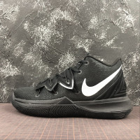 Kyrie 5 Black