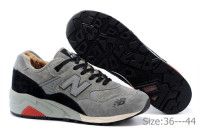 New Balance 580 w gray/black/red