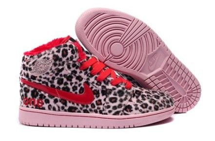 Jordan 1 (pink/red)